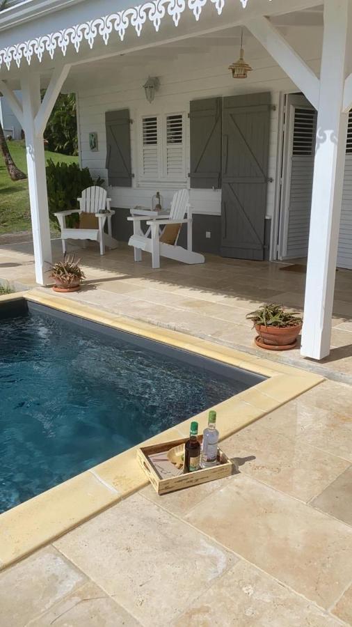 Villa 1 de standing 80m2 avec piscine et vue imprenable sur la mer et sur la campagne Riviere-Salee Extérieur photo